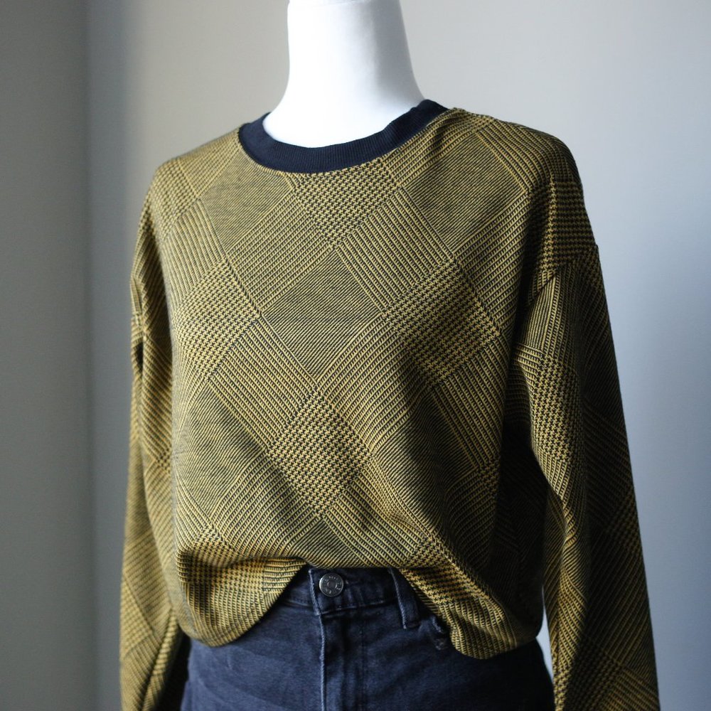 Forever 21 Contrast Trim Glen Plaid Top - Picture 6 of 6
